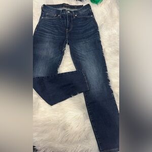 Lucky Brand “Ava” Dark Blue Straight Leg Jeans Sz: 6/28